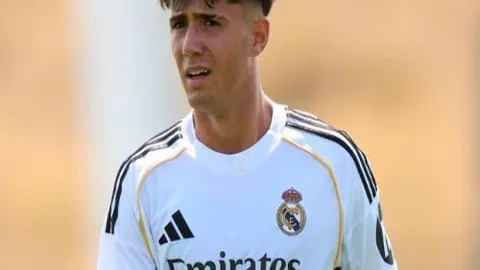 凯恩分享胜利瞬间：安联之战，关键三分入账！